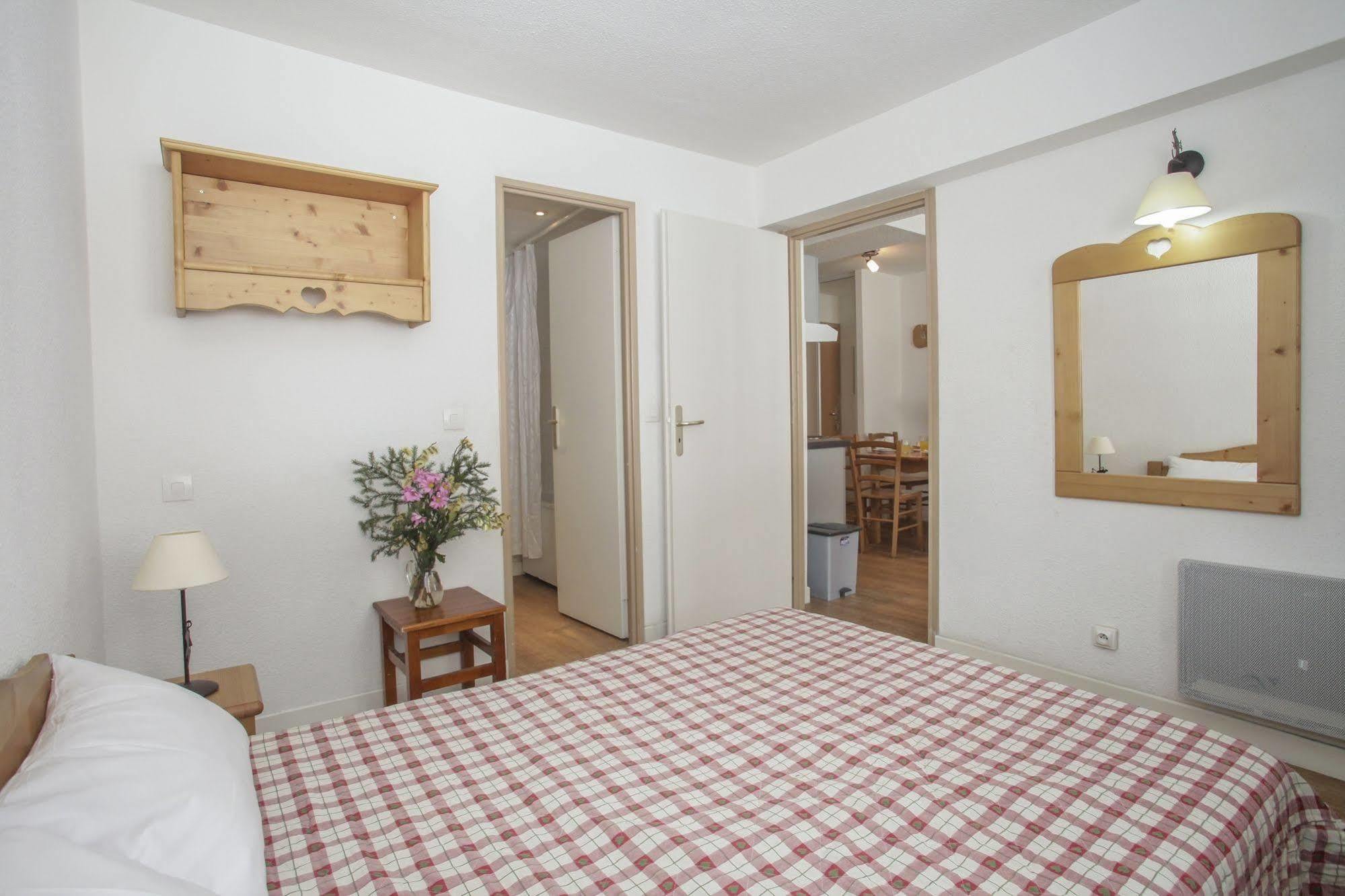 Residence Odalys Le Rond Point Des Pistes 蒂涅 外观 照片