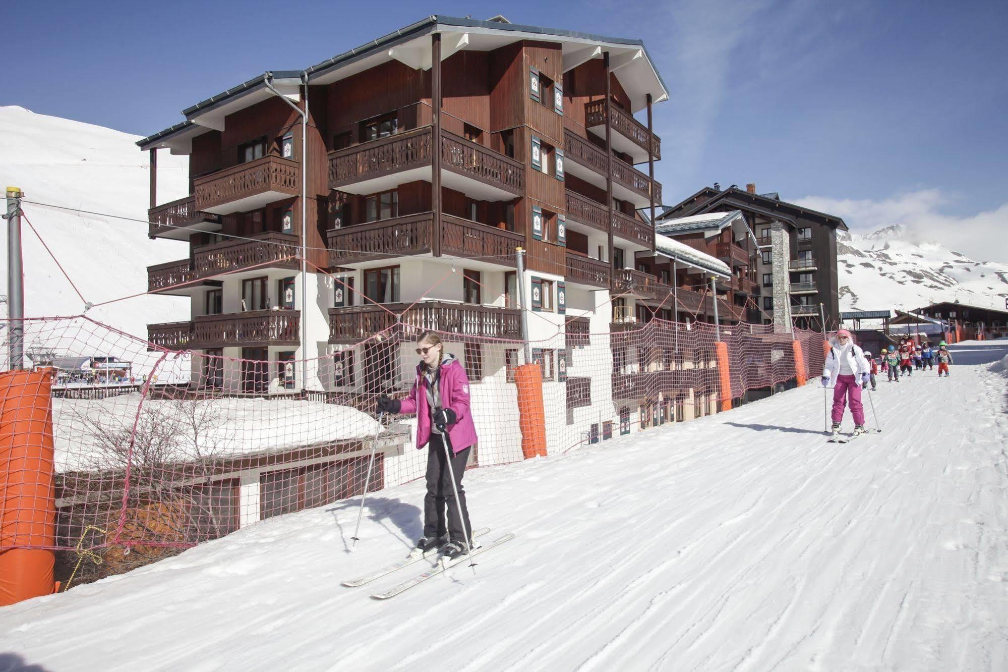 Residence Odalys Le Rond Point Des Pistes 蒂涅 外观 照片